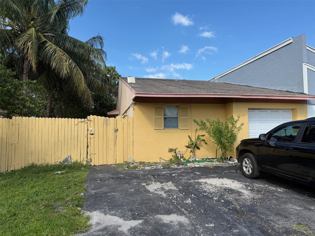 Photo of 4997 NW 6th Court, Delray Beach, FL 33445 (MLS # F10535021)