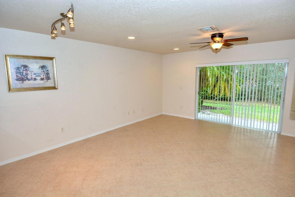 Photo of 2809 SE Birmingham Drive, Stuart, FL 34994 (MLS # R11054951)