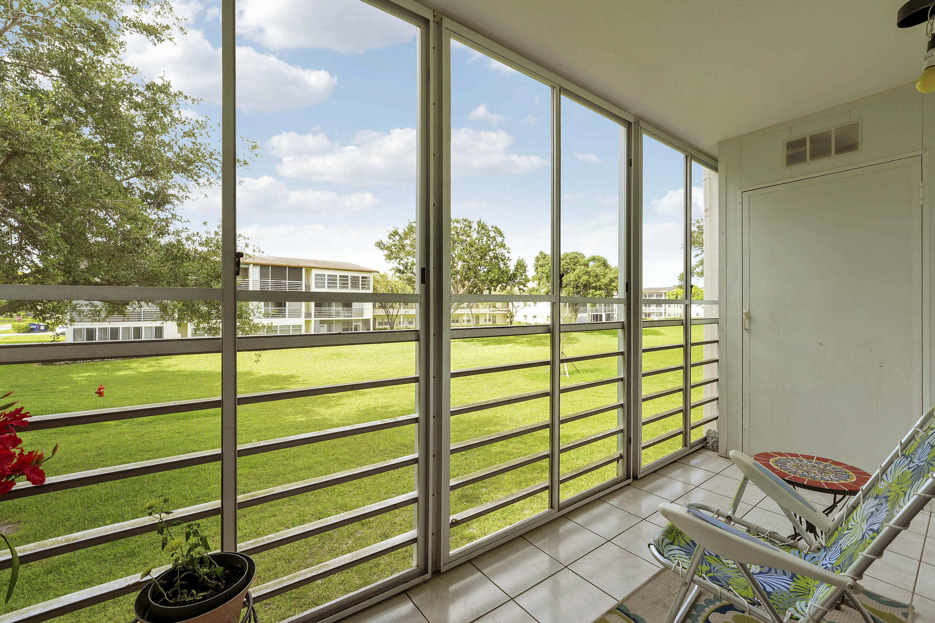 MANSFIELD AT CENTURY VILLAGE CONDO - Residential