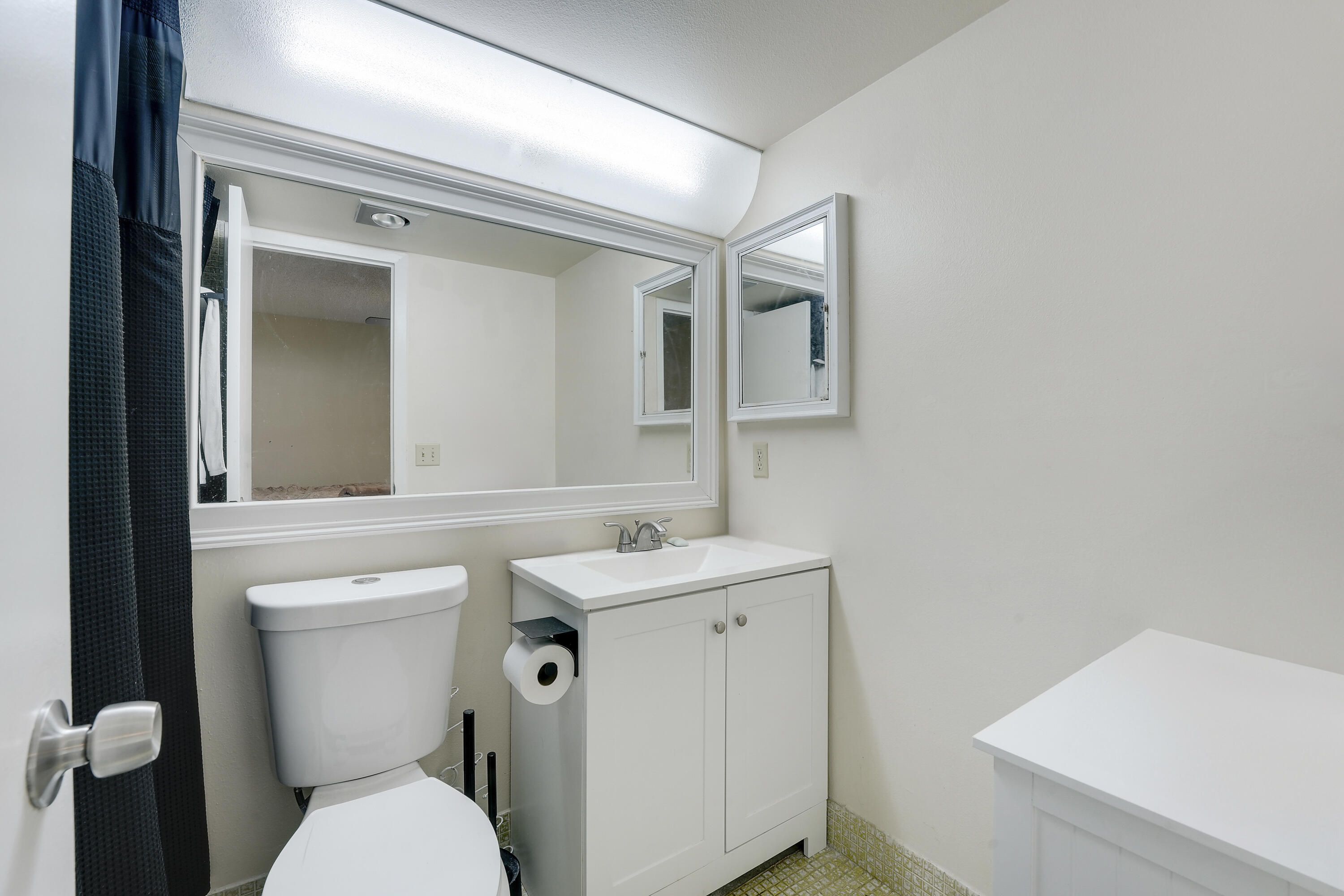 MANSFIELD AT CENTURY VILLAGE CONDO - Residential