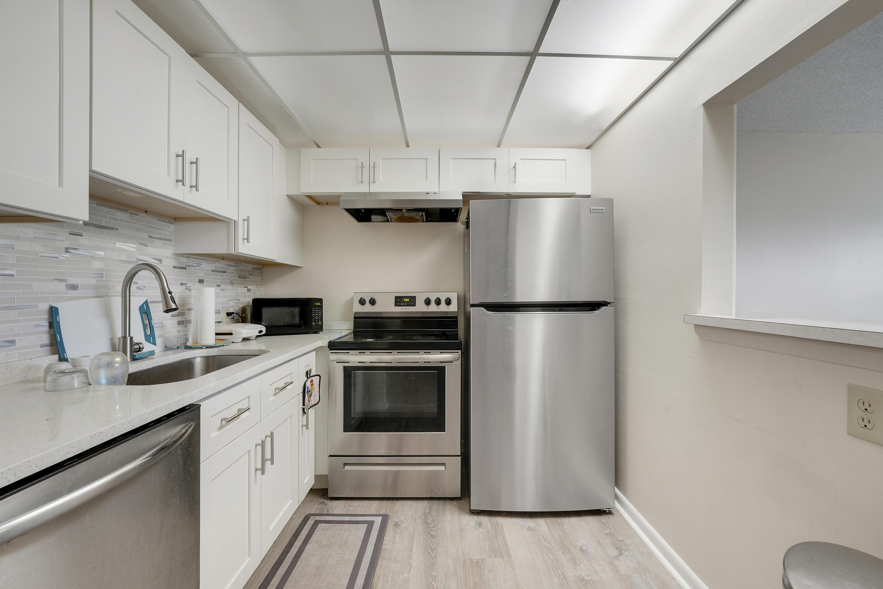 MANSFIELD AT CENTURY VILLAGE CONDO - Residential