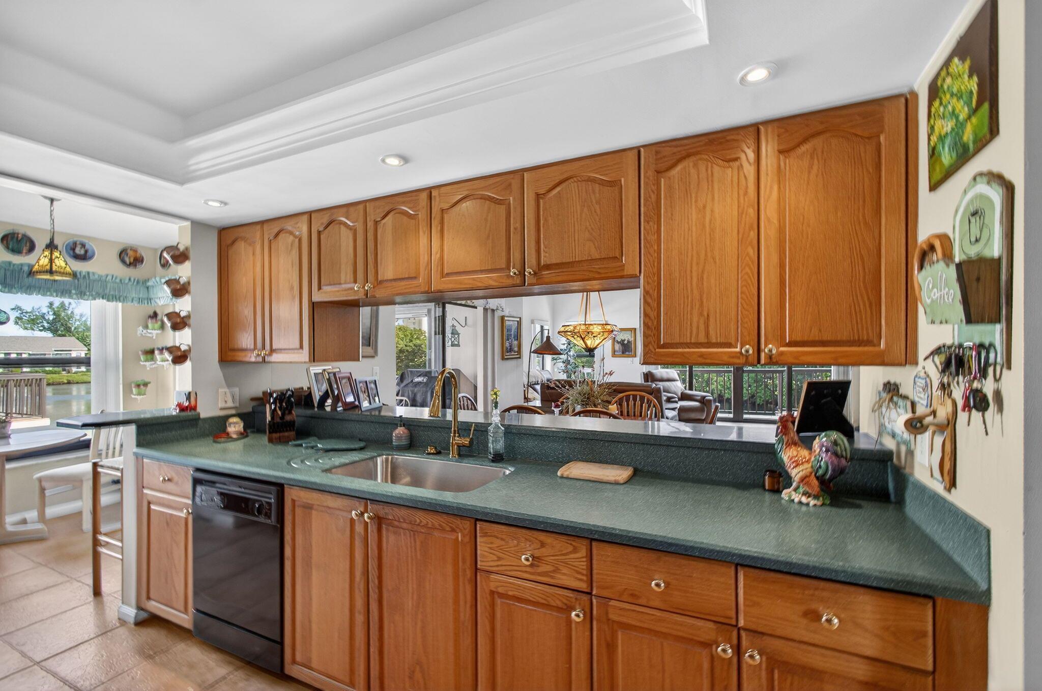 JUPITER DUNES CONDO - Residential