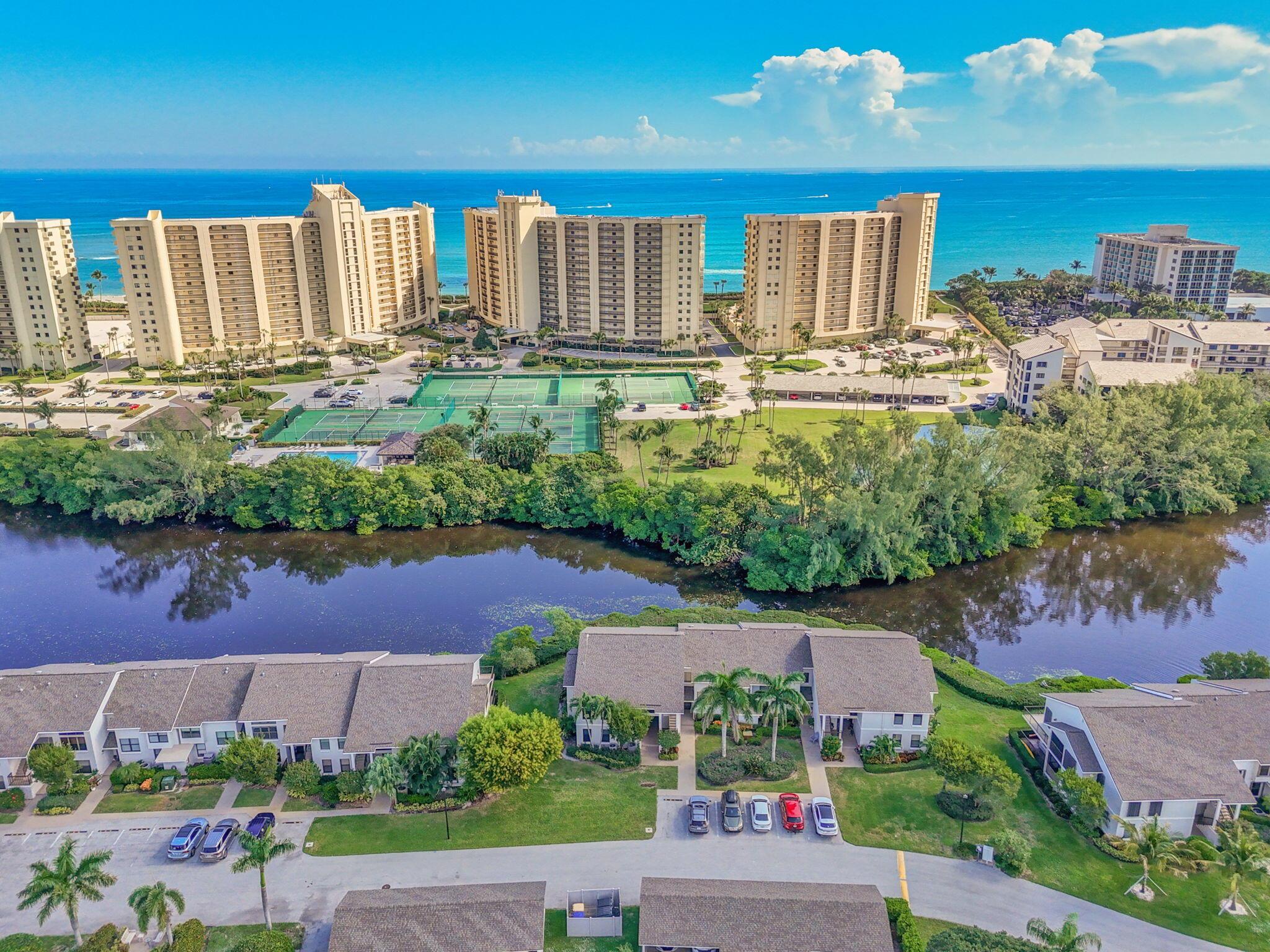 JUPITER DUNES CONDO - Residential