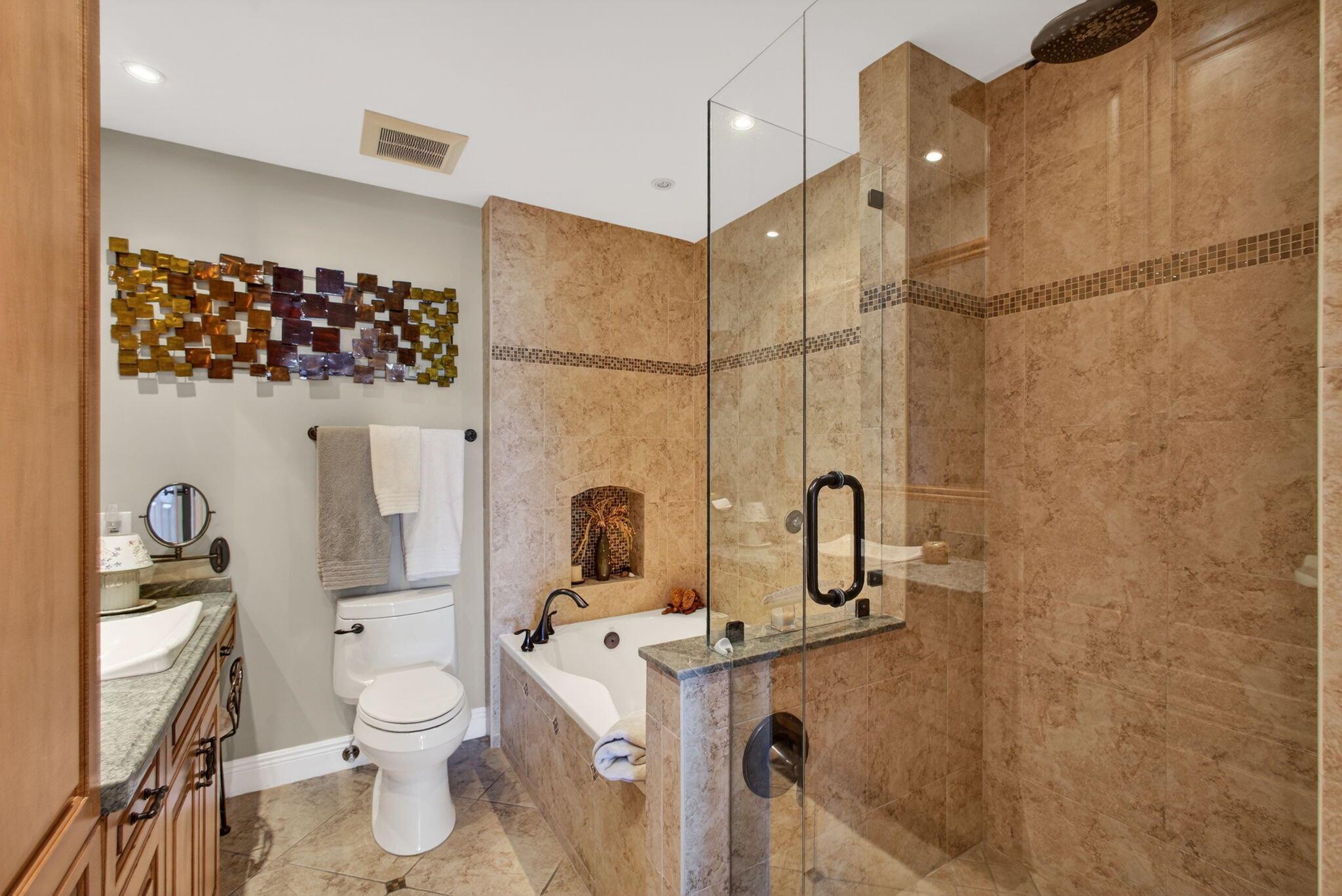 JUPITER DUNES CONDO - Residential