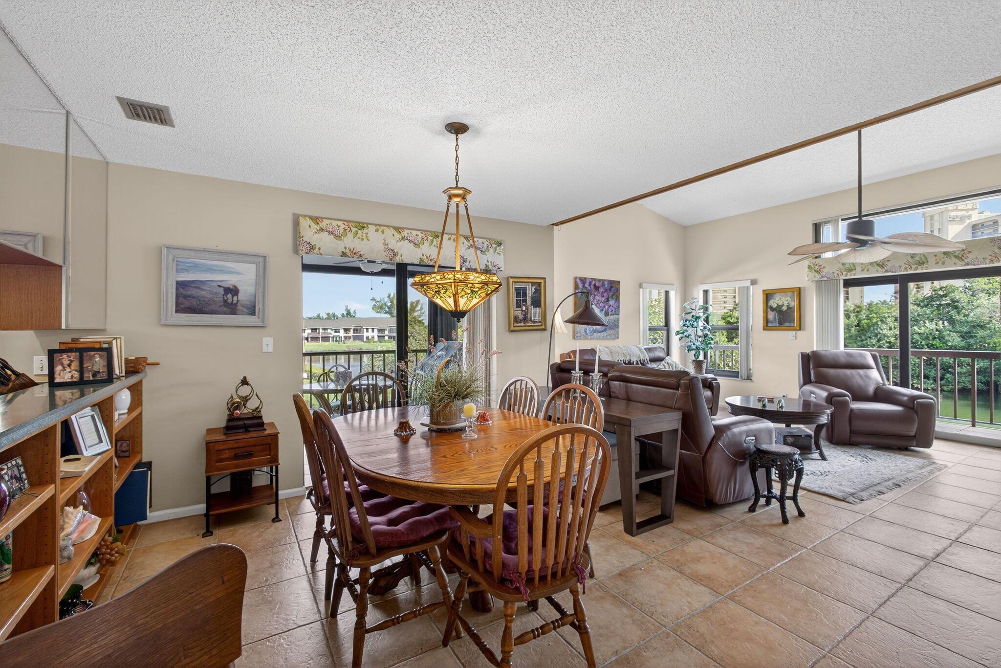 JUPITER DUNES CONDO - Residential