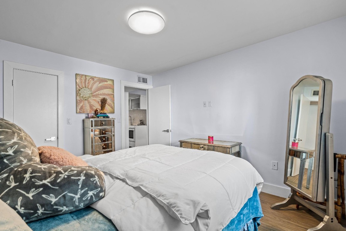 MONTEREY GARDENS - Residential Lease