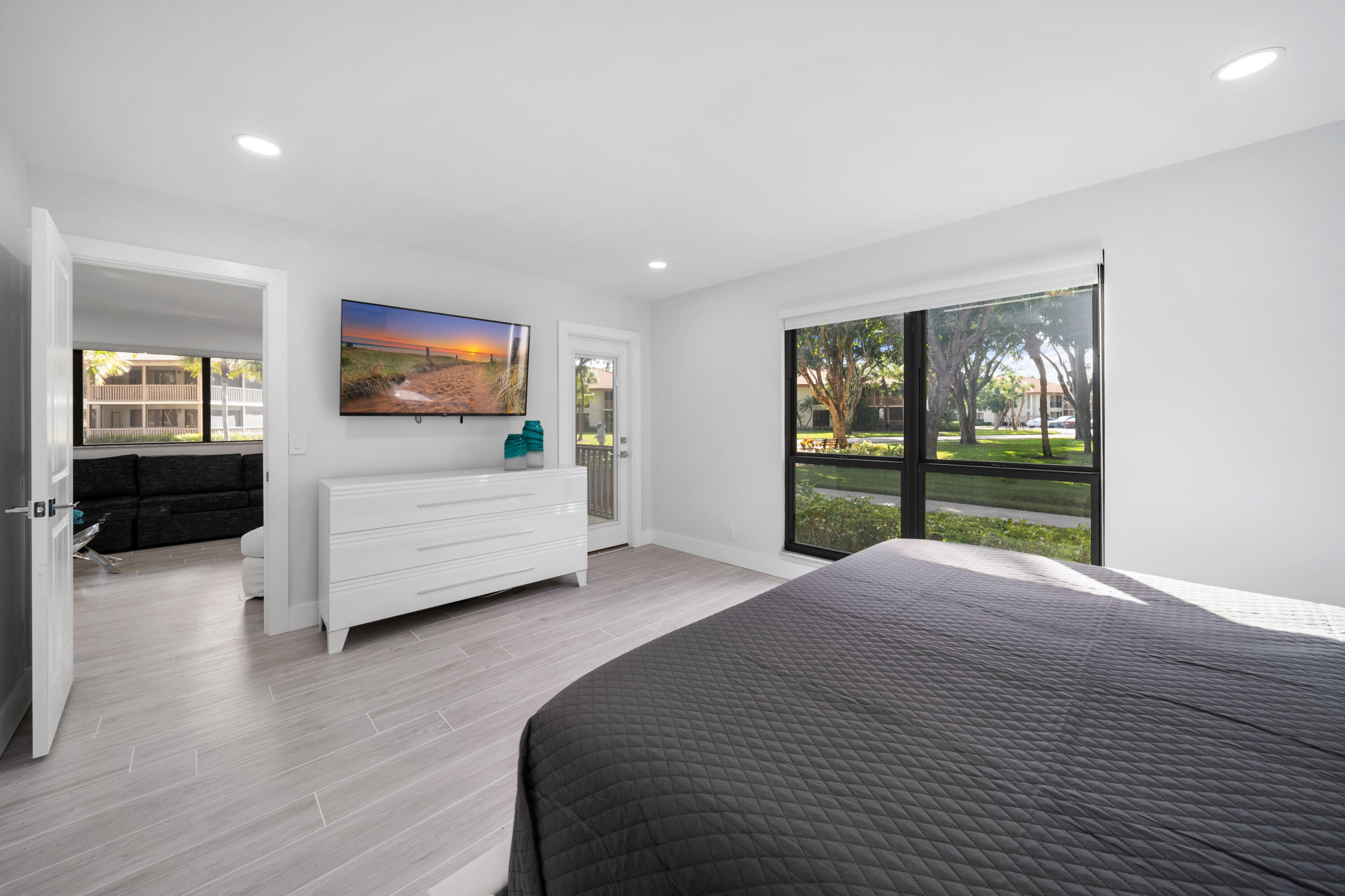 GOLF VILLAS CONDO - Residential Lease