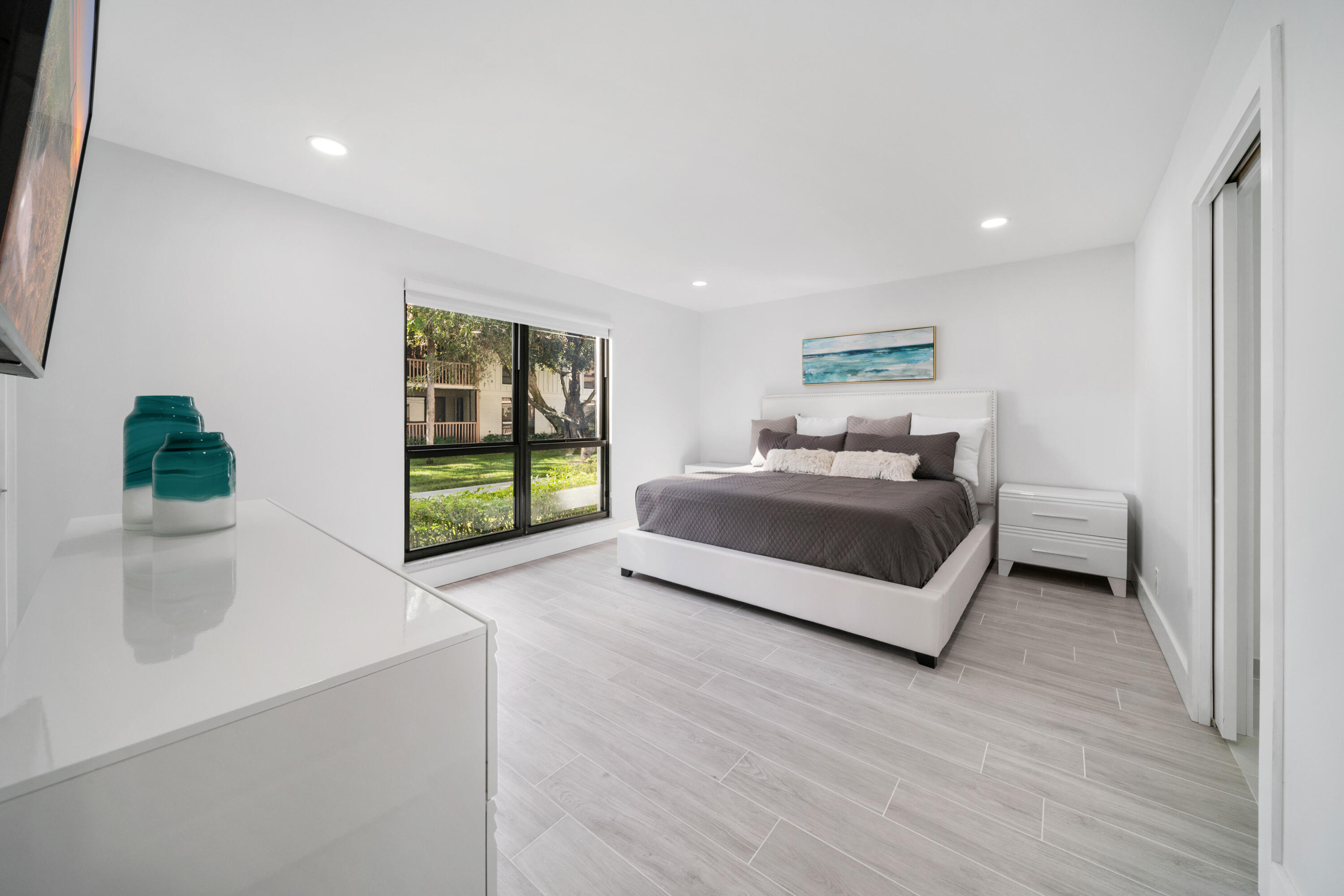 GOLF VILLAS CONDO - Residential Lease