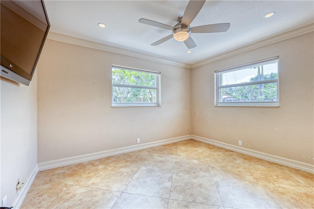 WEST DEERFIELD BEACH - Residential