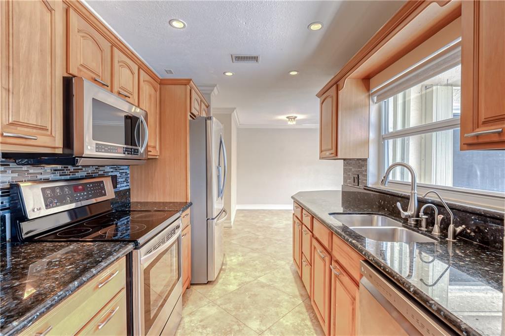 WEST DEERFIELD BEACH - Residential