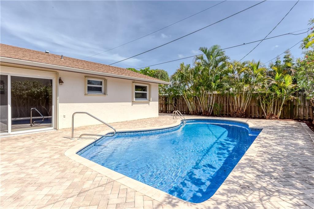 WEST DEERFIELD BEACH - Residential