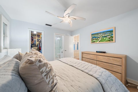 Tiny photo for 604 Xanadu Place, Jupiter, FL 33477 (MLS # B26090370)