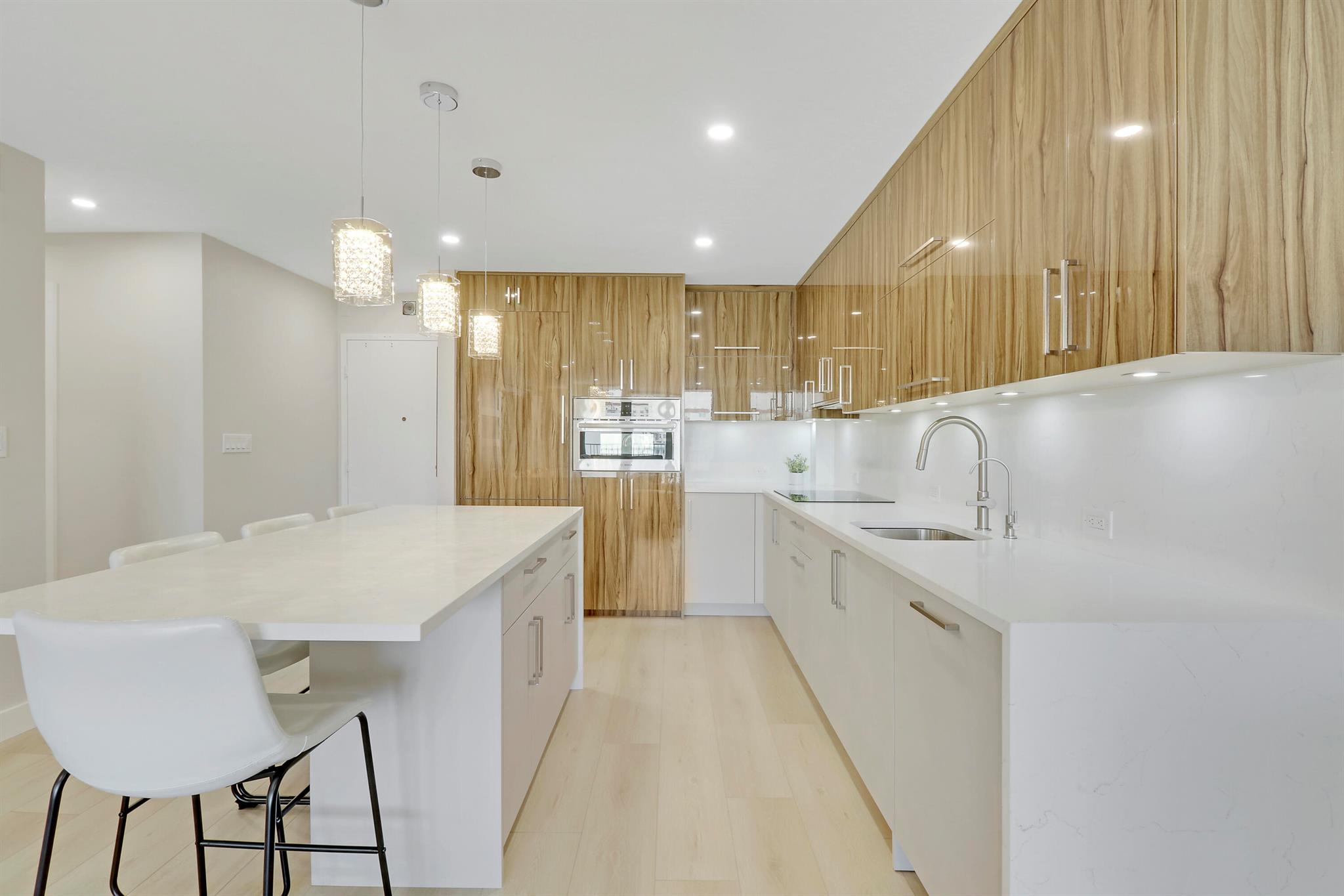 LE CHATEAU ROYAL CONDO - Residential Lease