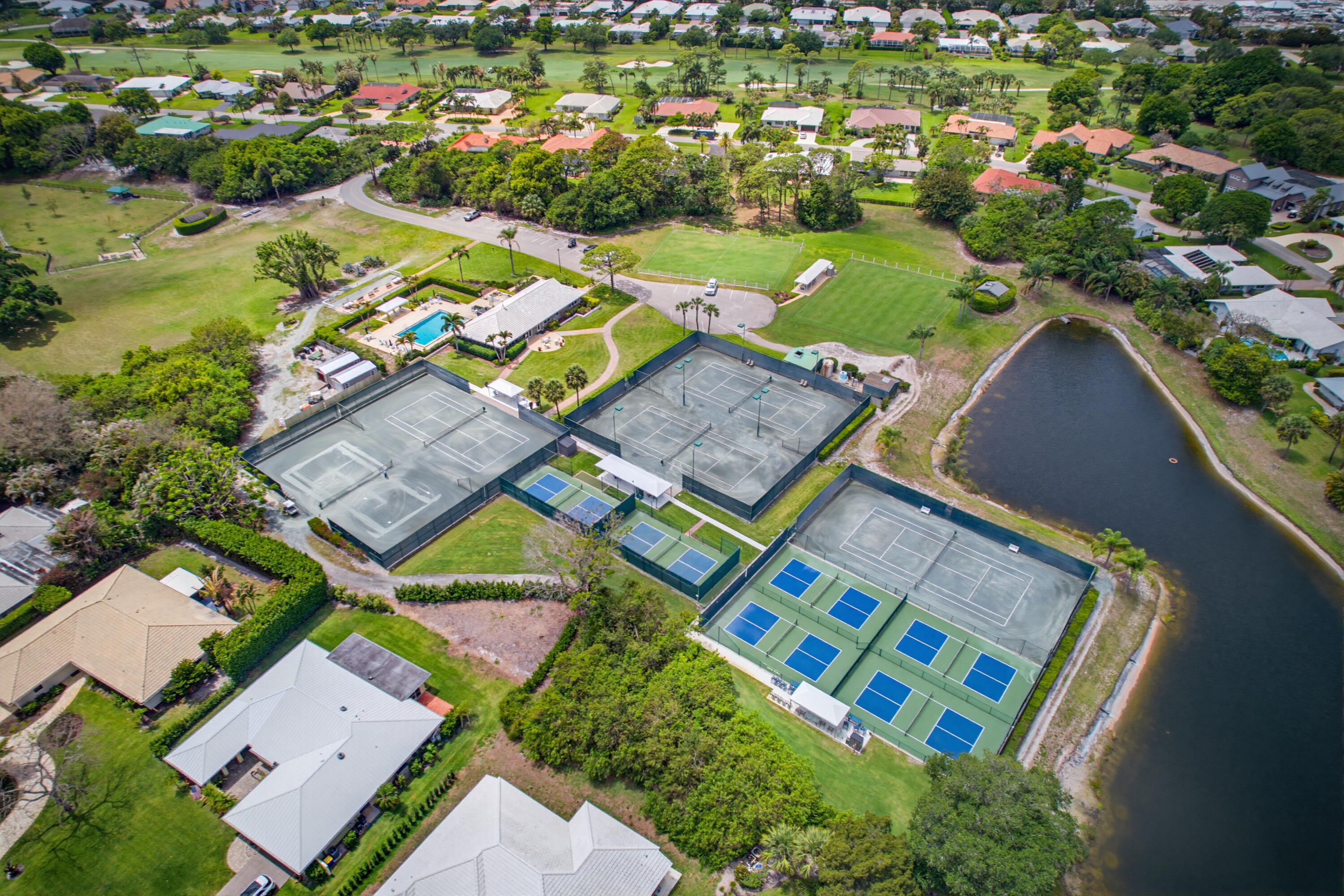 YACHT & COUNTRY CLUB OF STUART - Residential