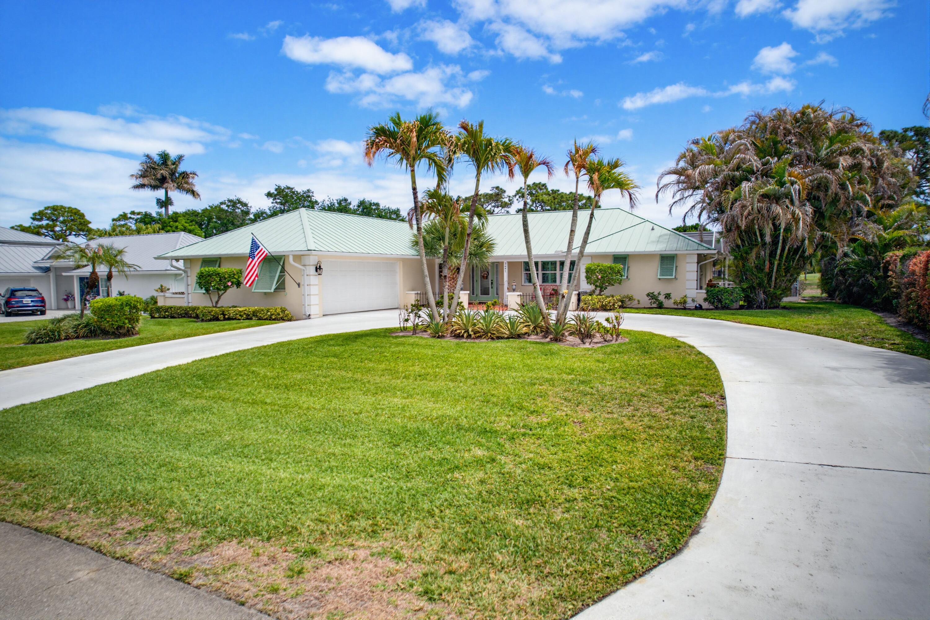 YACHT & COUNTRY CLUB OF STUART - Residential