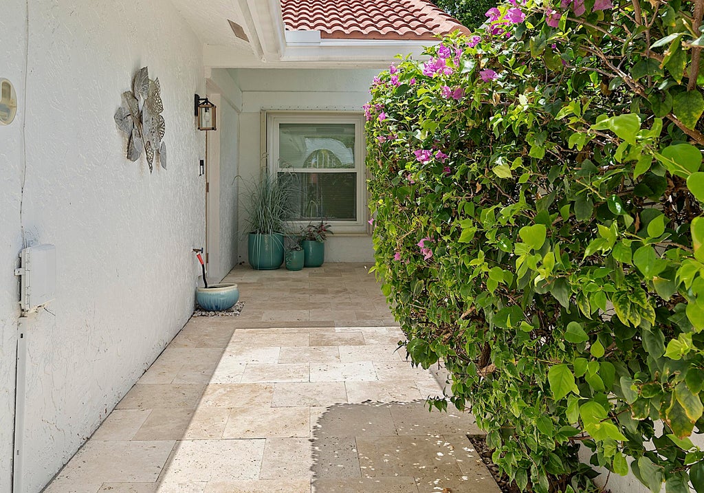 Photo of 2130 NW 12th Street, Delray Beach, FL 33445 (MLS # B26050675)