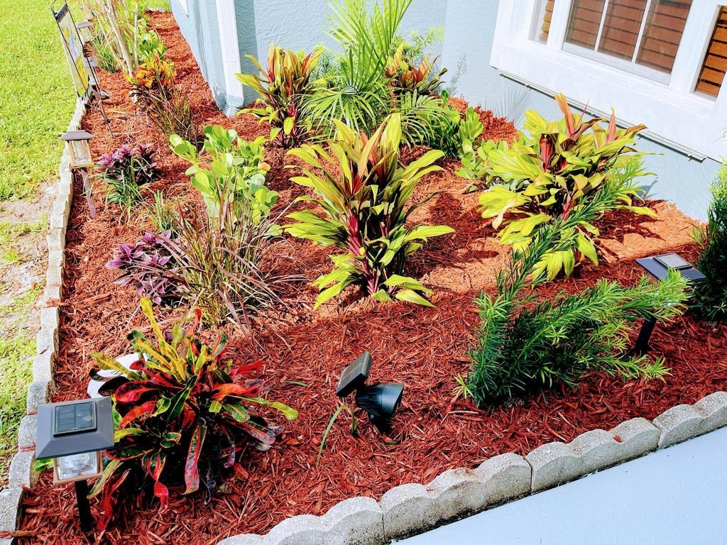 Photo of 1949 SW Guernsey Street, Port Saint Lucie, FL 34987 (MLS # R11018285)