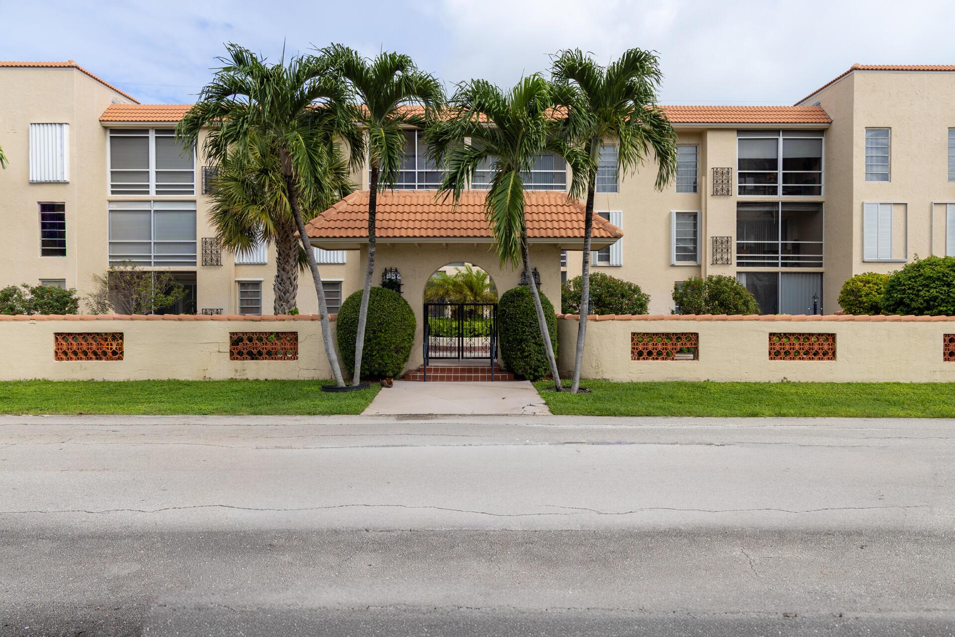 View photos, virtual tours, details... 331 SW 8th Street 3-F-E