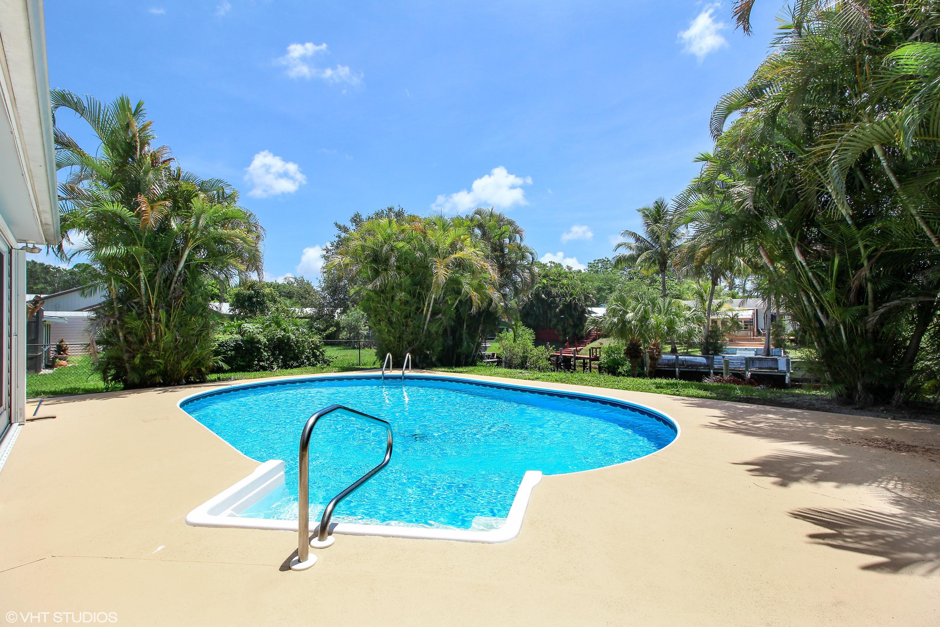 RUSTIC HILLS - Residential