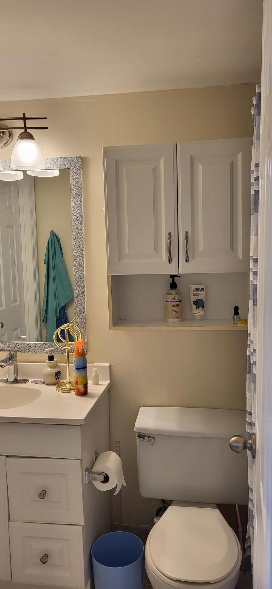 KINGS POINT FLANDERS CONDOS - Residential Lease