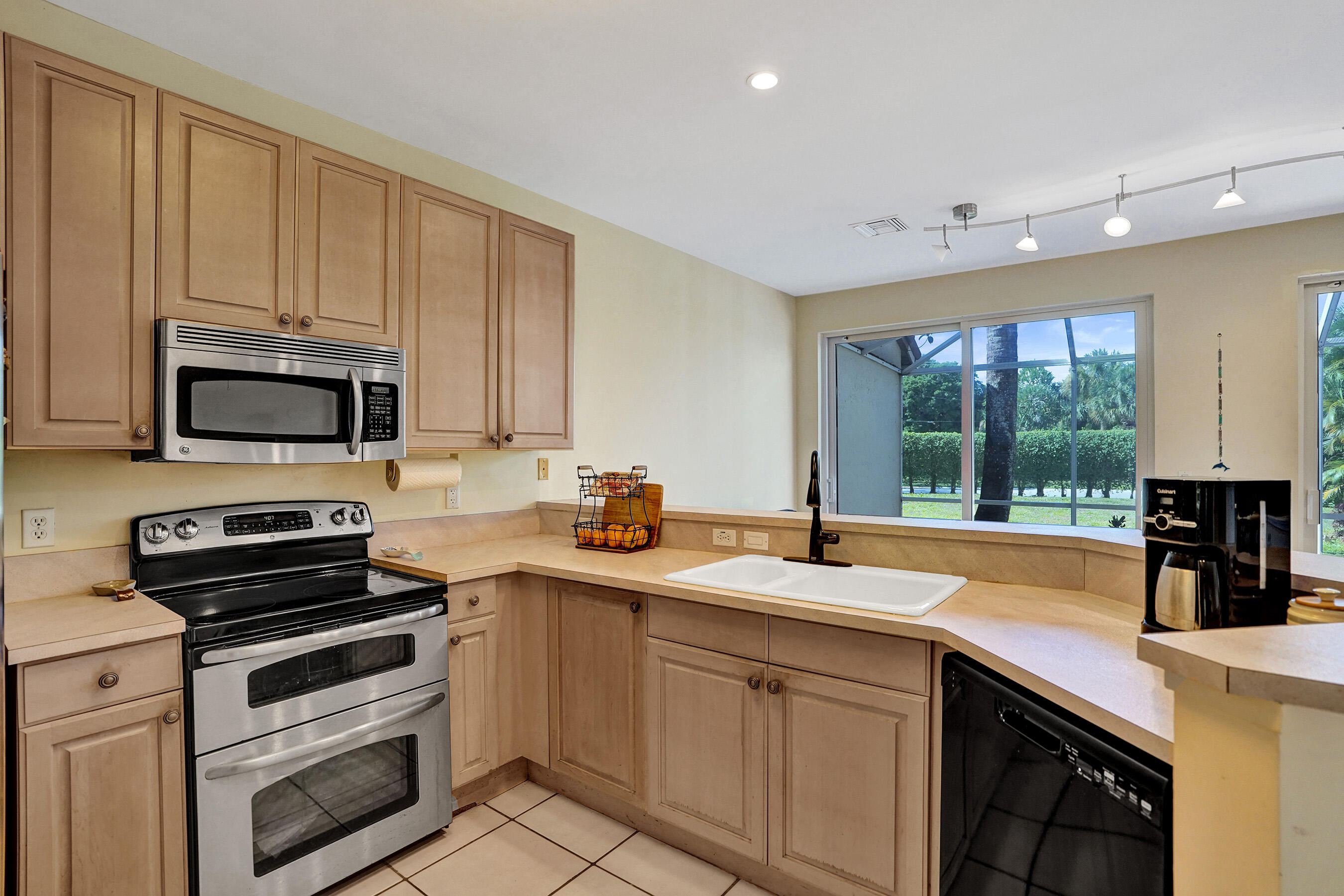 BRAMALEA UNICORP BOCA RATON - Residential