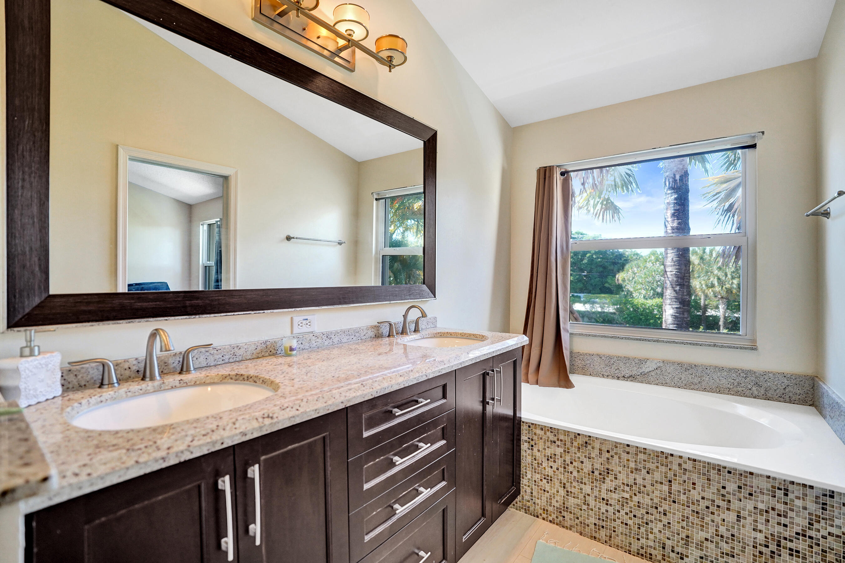 BRAMALEA UNICORP BOCA RATON - Residential