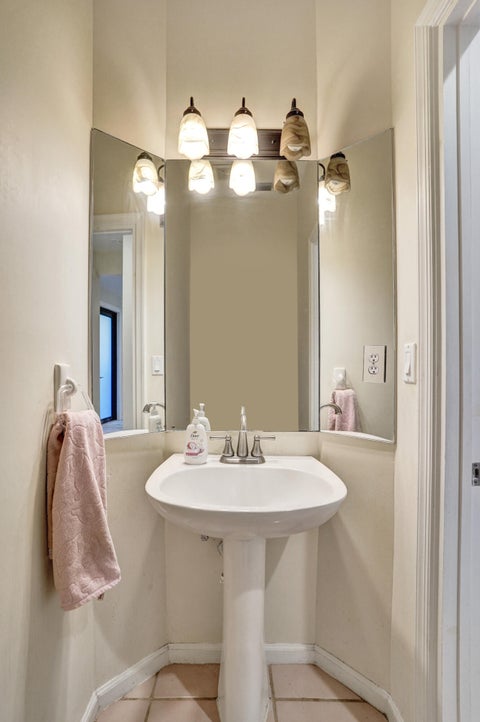 Tiny photo for 23449 Water Circle, Boca Raton, FL 33486 (MLS # B26021824)