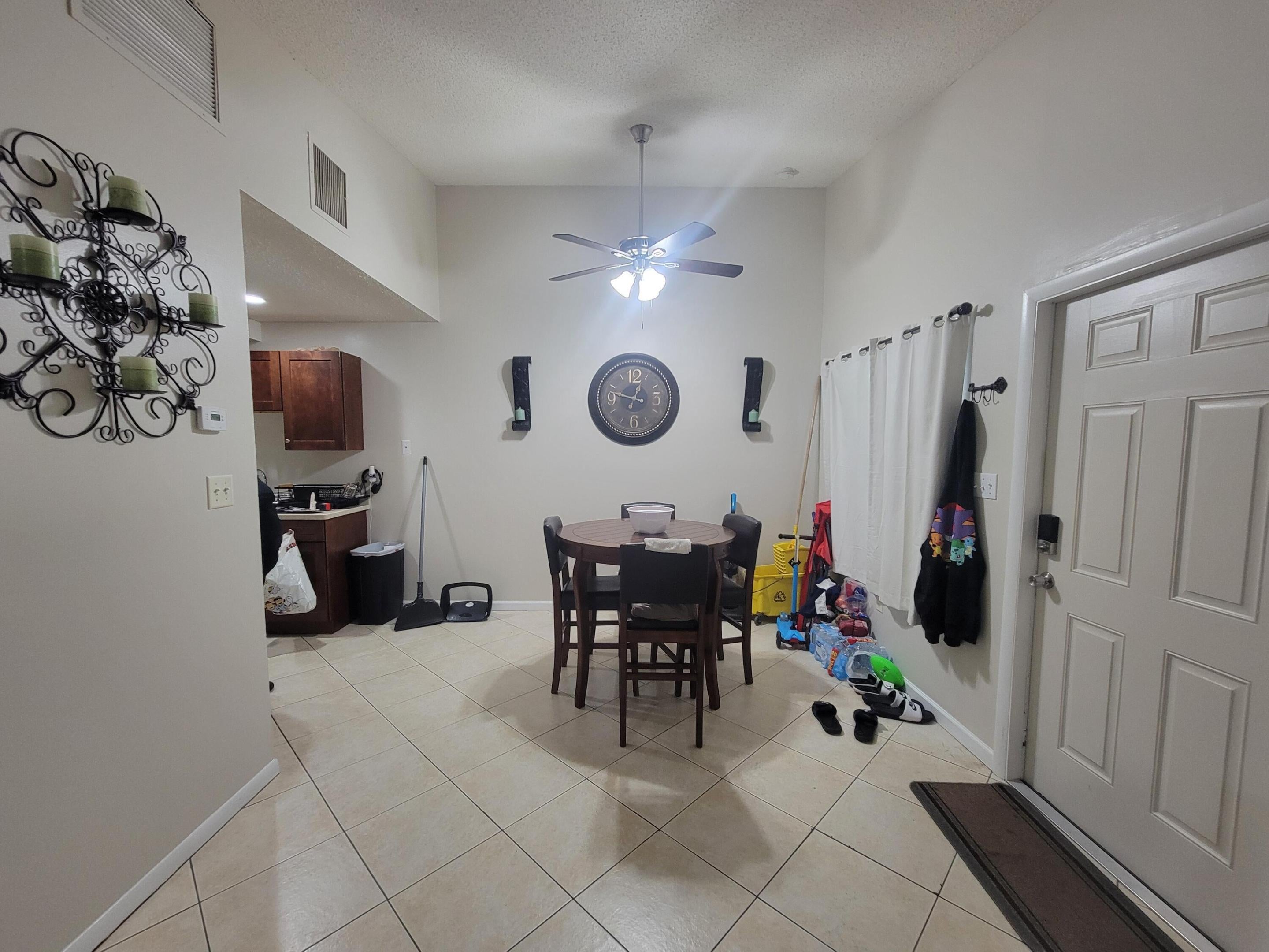 2001 Oleander Boulevard C