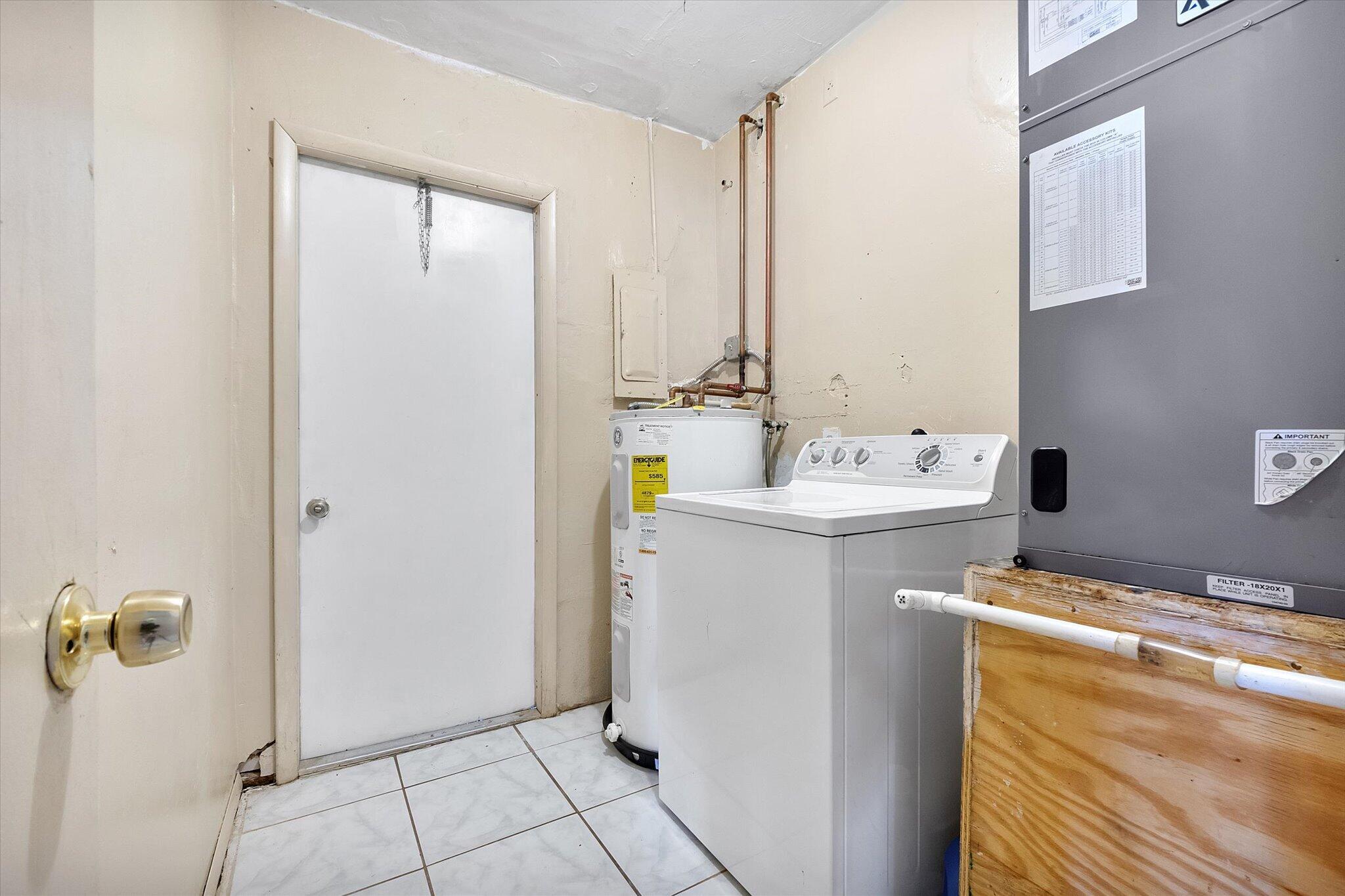 PARK PLAZA - Residential