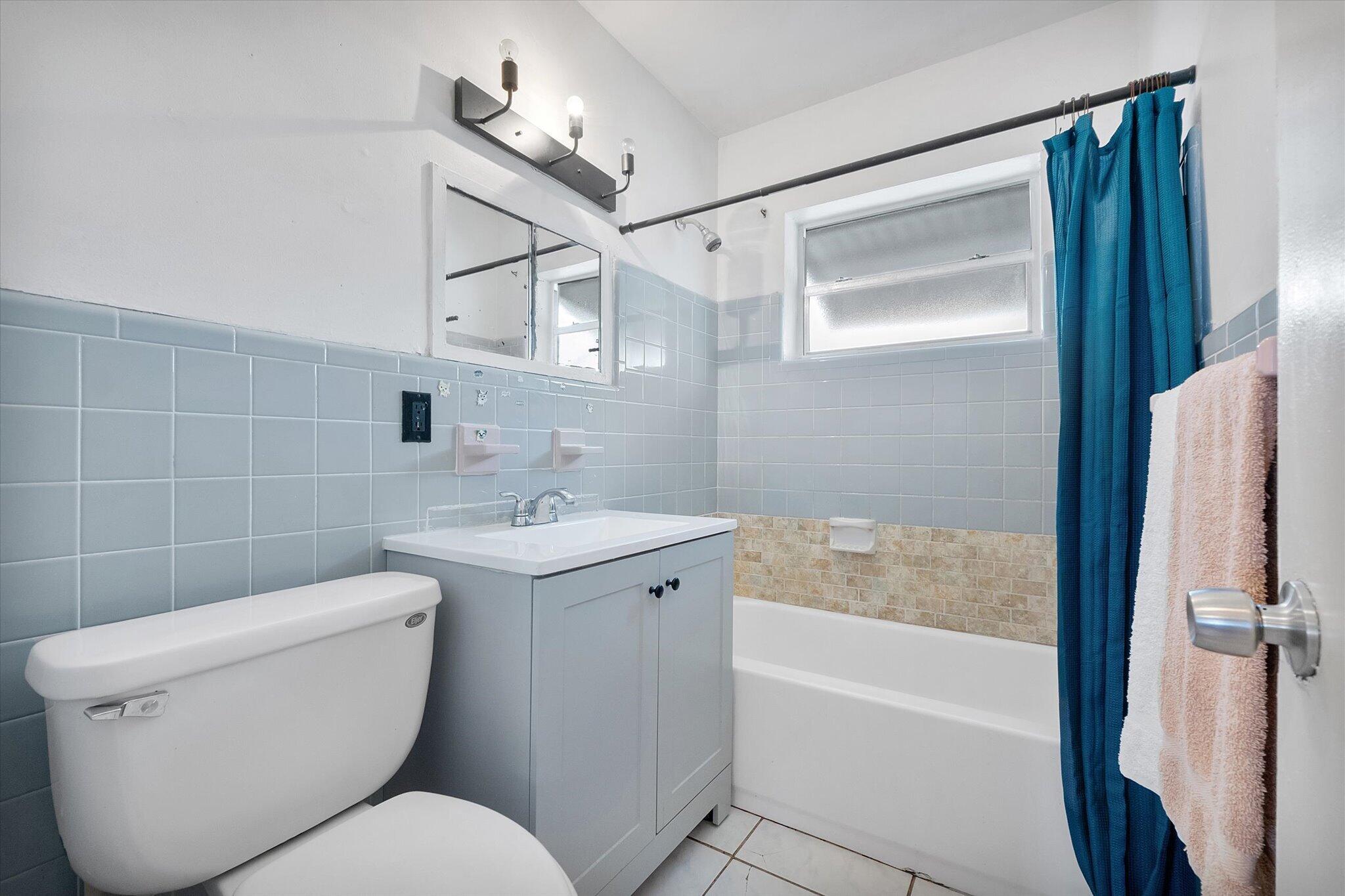 PARK PLAZA - Residential