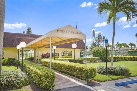 Tiny photo for 1141 Calamondin Terrace #202, Delray Beach, FL 33445 (MLS # B26054620)