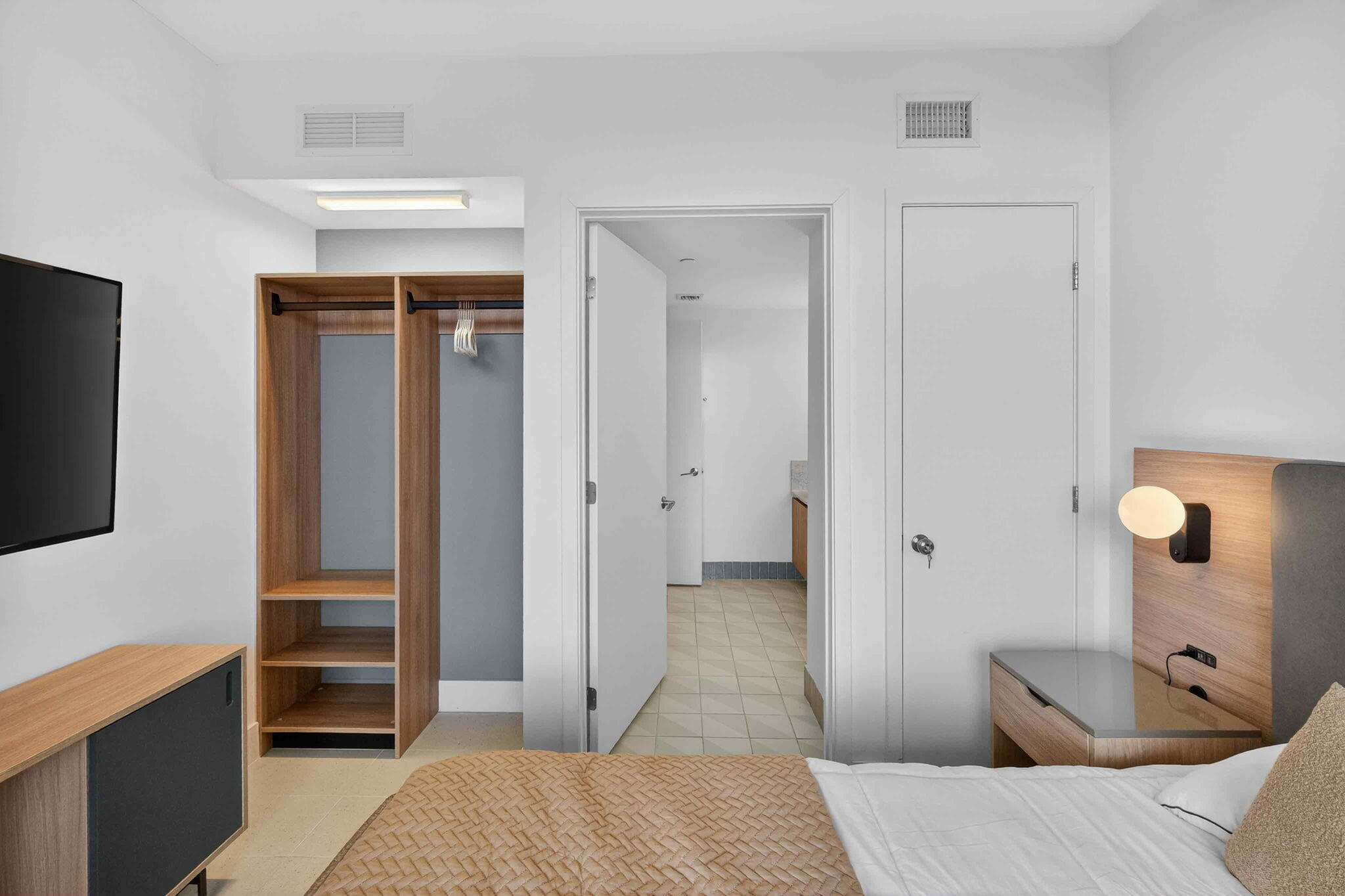 The Gale/ Natiivo Residence - Residential