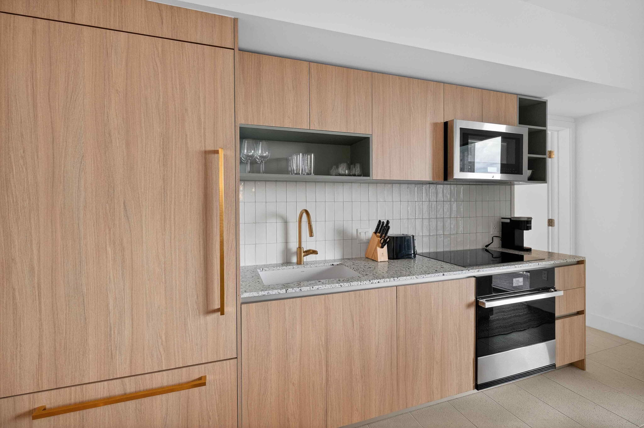 The Gale/ Natiivo Residence - Residential