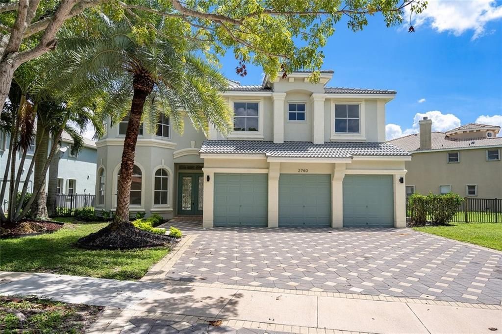 Photo of 2740 Danforth Terrace, Wellington, FL 33414 (MLS # F10300116)