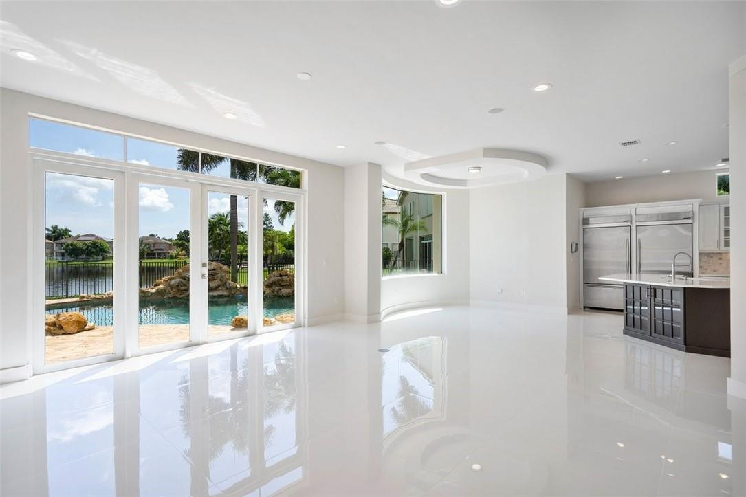 OLYMPIA 2 - Residential