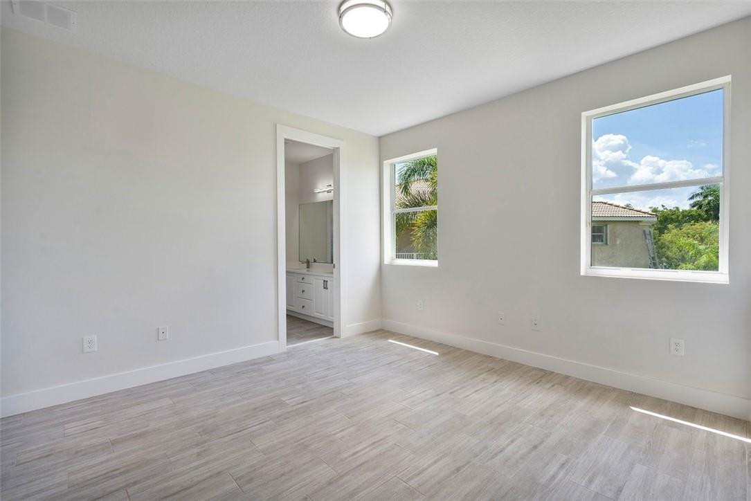 OLYMPIA 2 - Residential