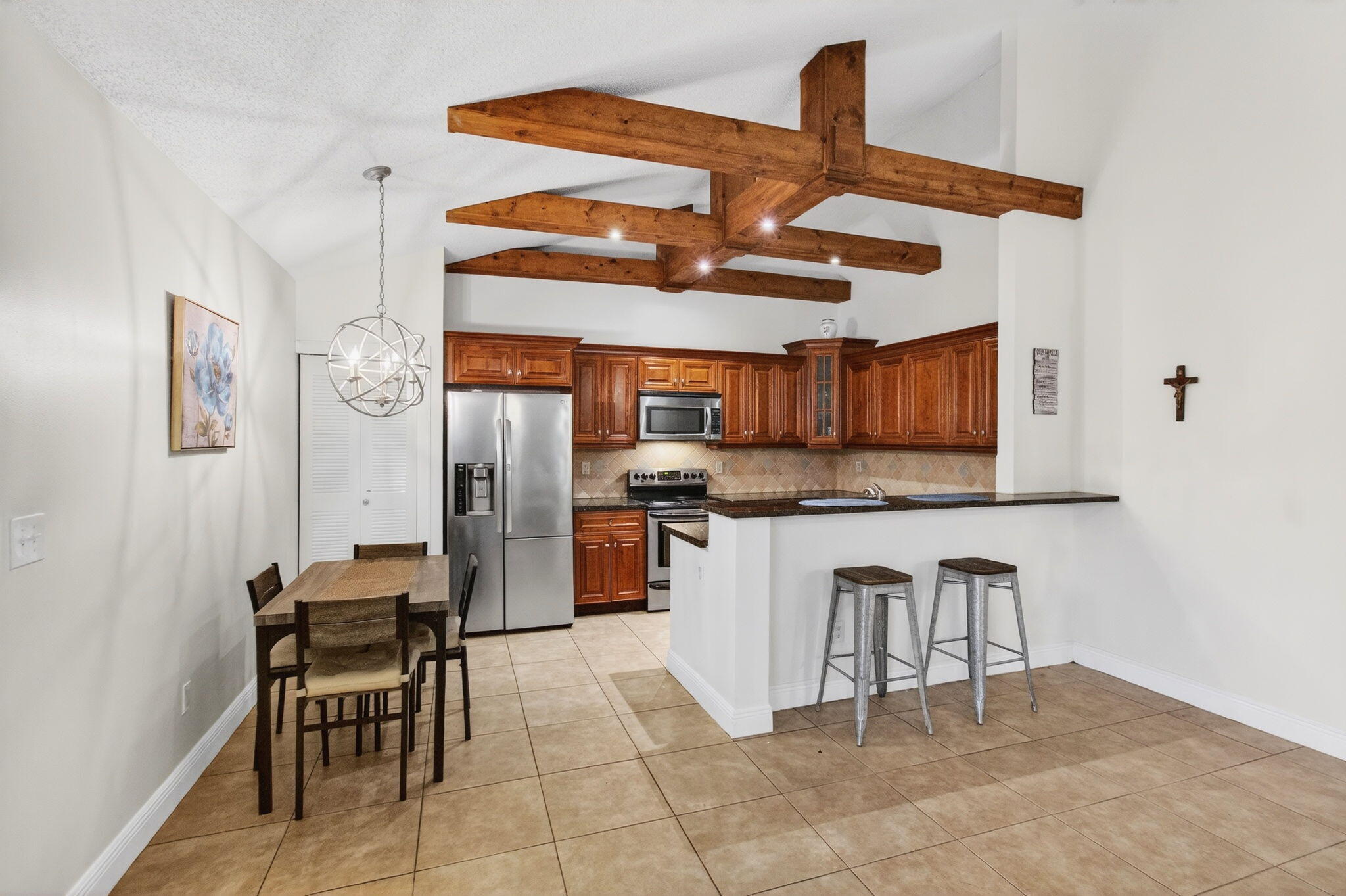 SUMMIT PINES UNIT 3 - Residential