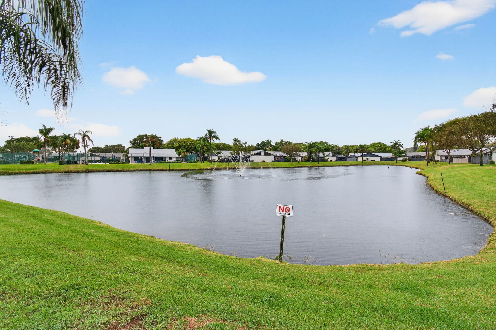 SUMMIT PINES UNIT 3 - Residential