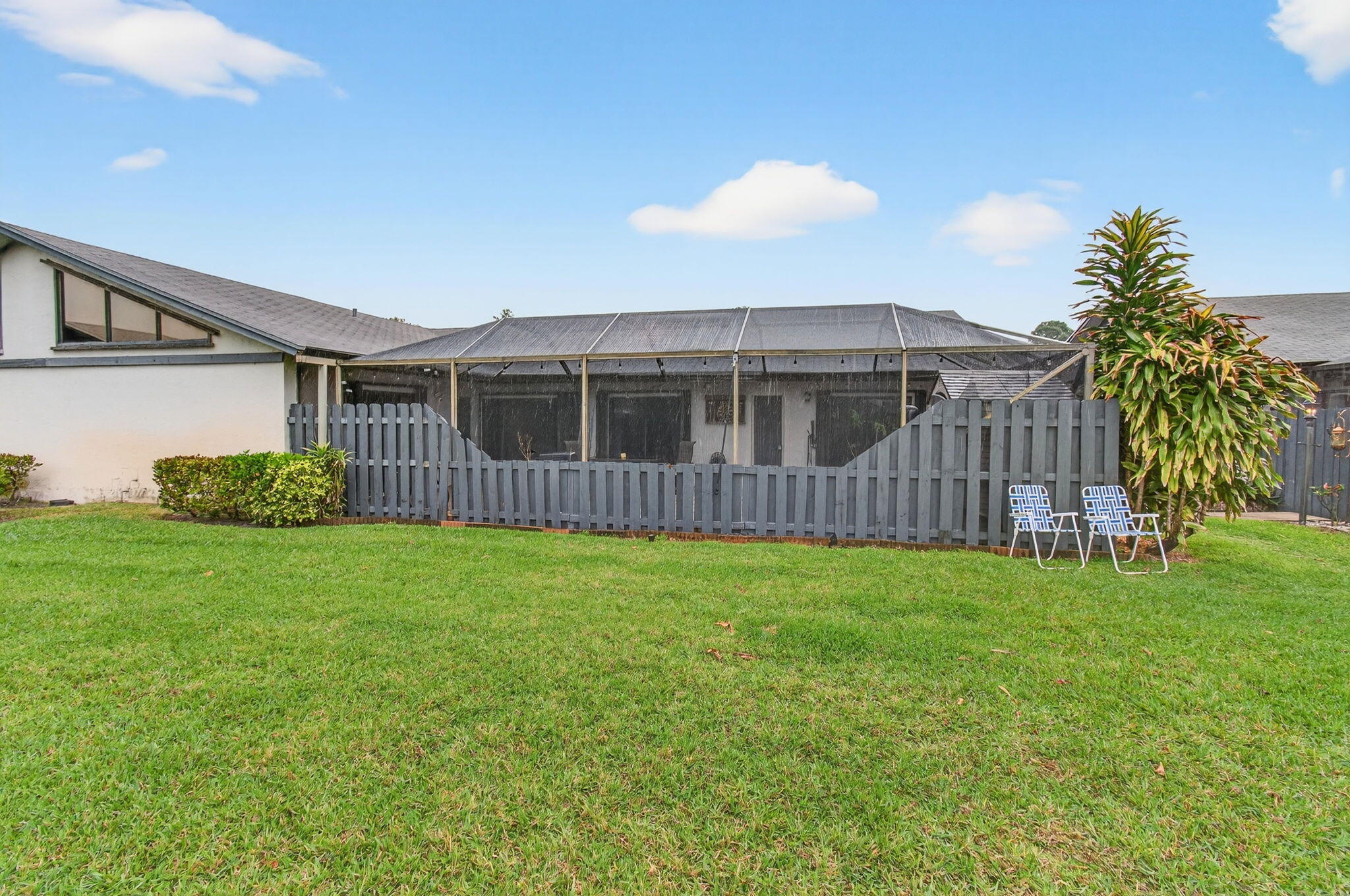 SUMMIT PINES UNIT 3 - Residential