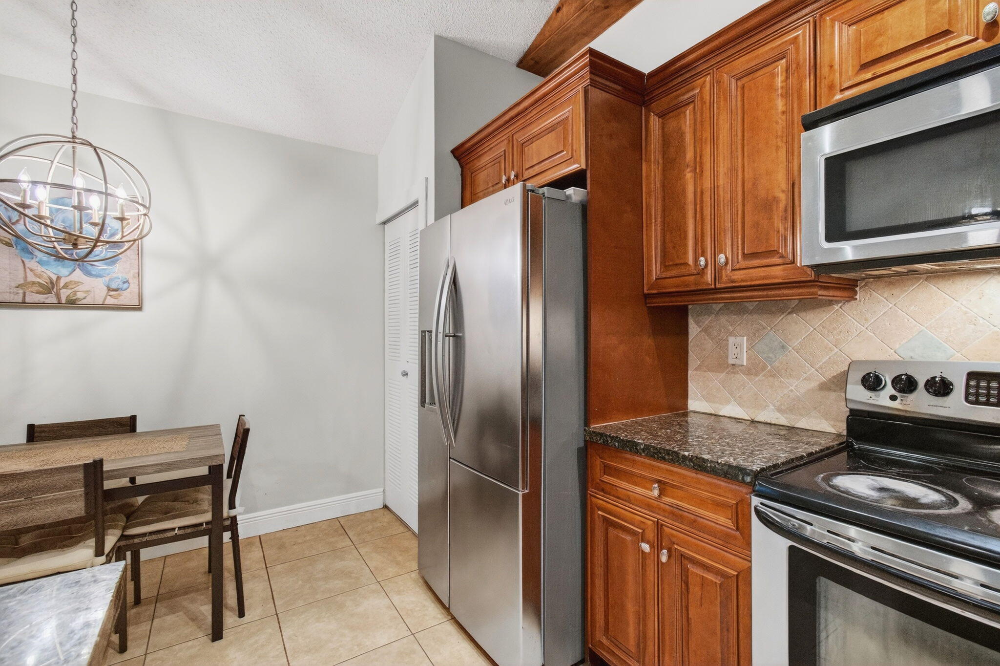 SUMMIT PINES UNIT 3 - Residential