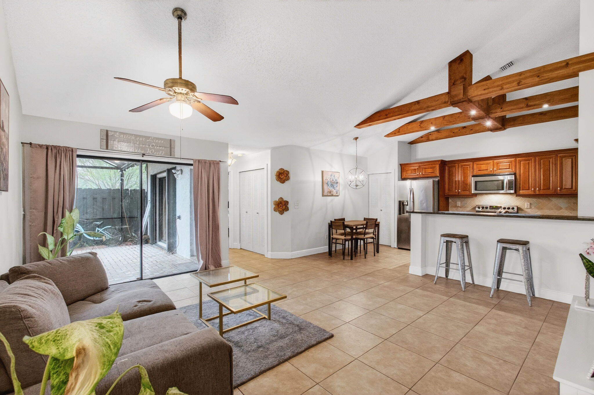 SUMMIT PINES UNIT 3 - Residential