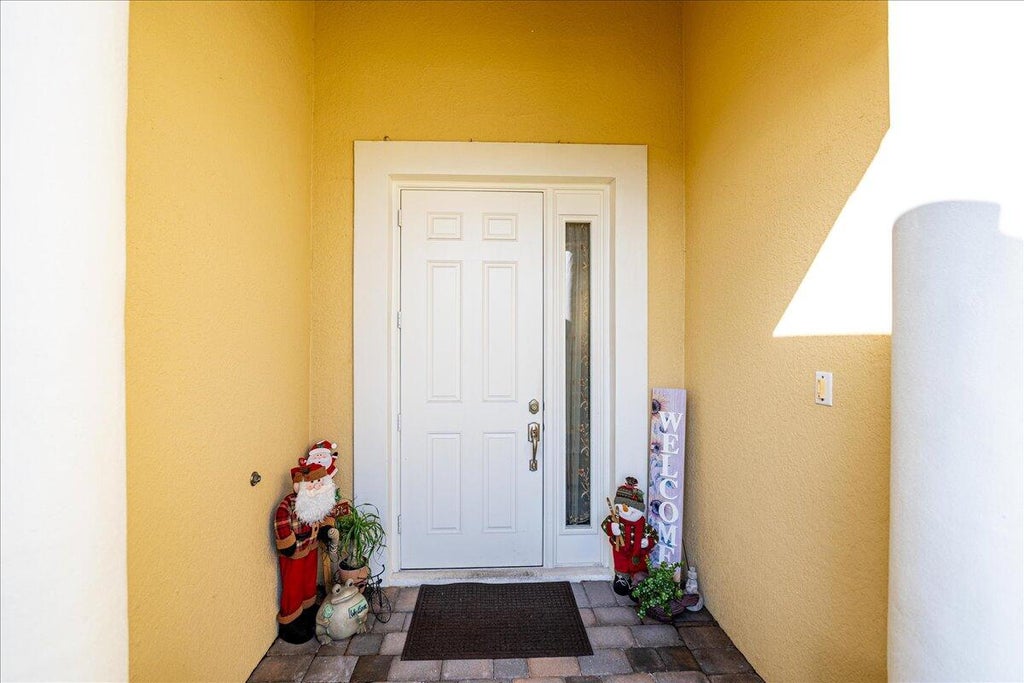 Photo of 6133 NW Denmore Lane, Port Saint Lucie, FL 34983 (MLS # R11048300)