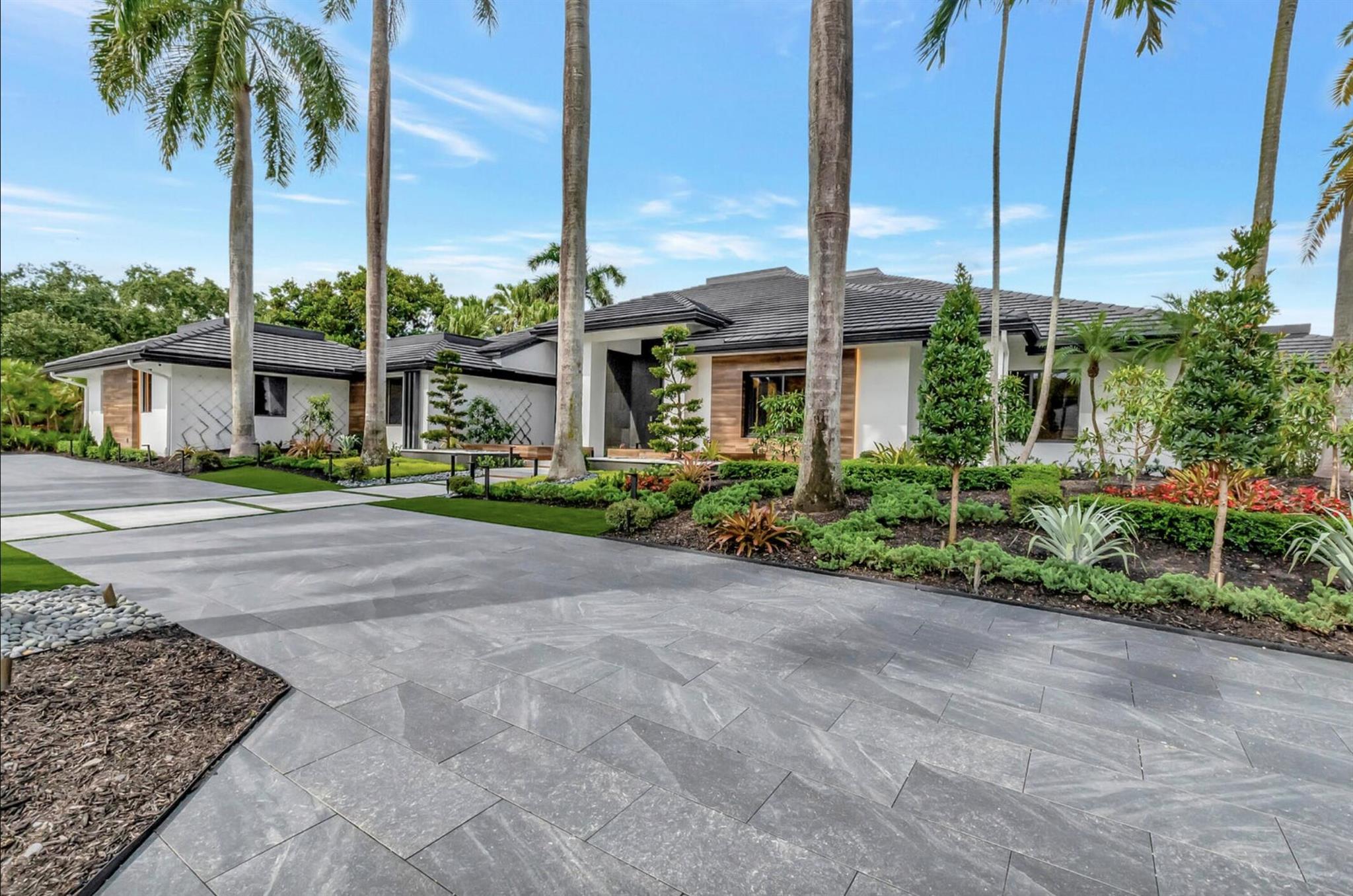 ST ANDREWS COUNTRY CLUB 5 - Residential