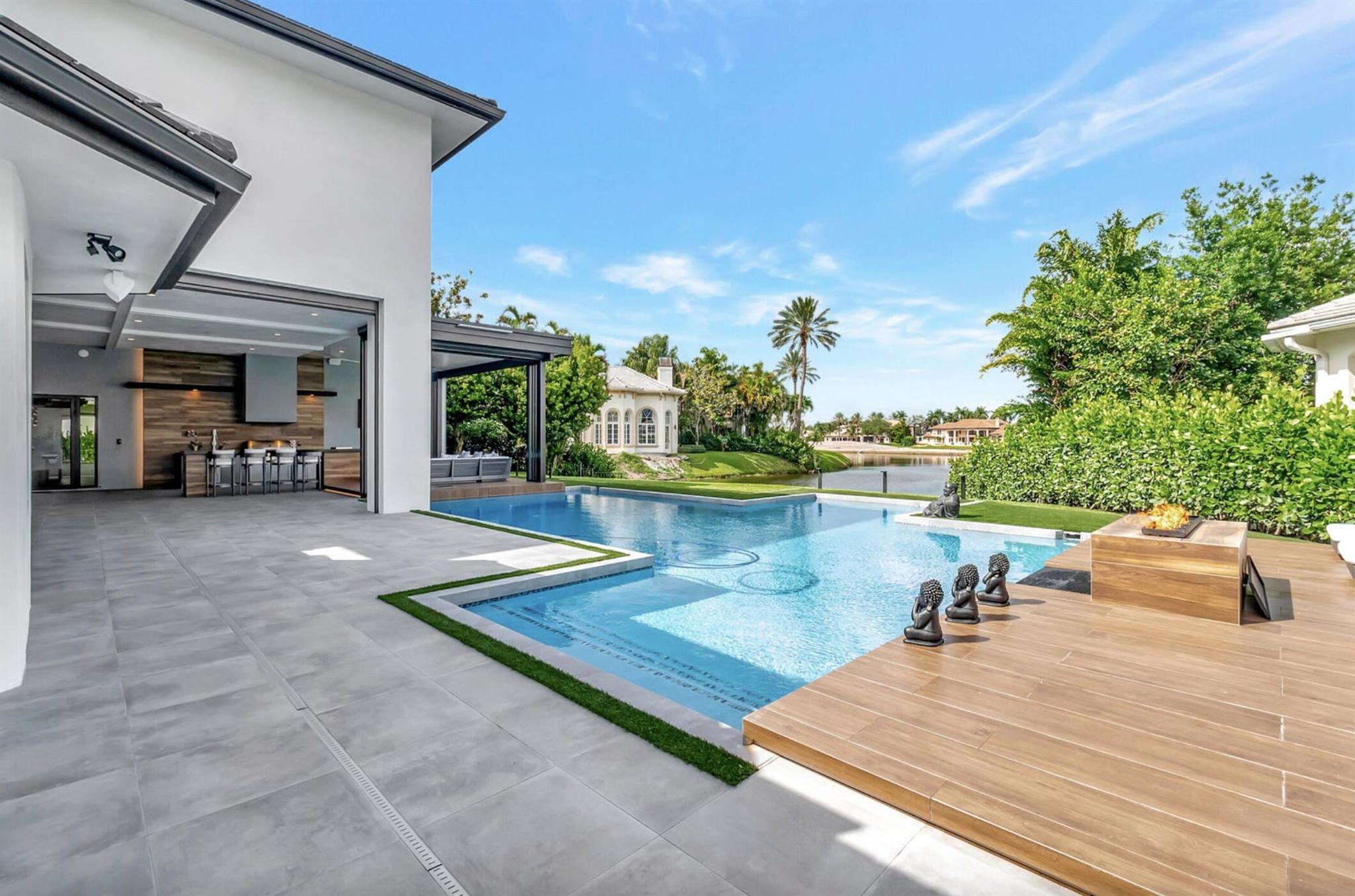 ST ANDREWS COUNTRY CLUB 5 - Residential