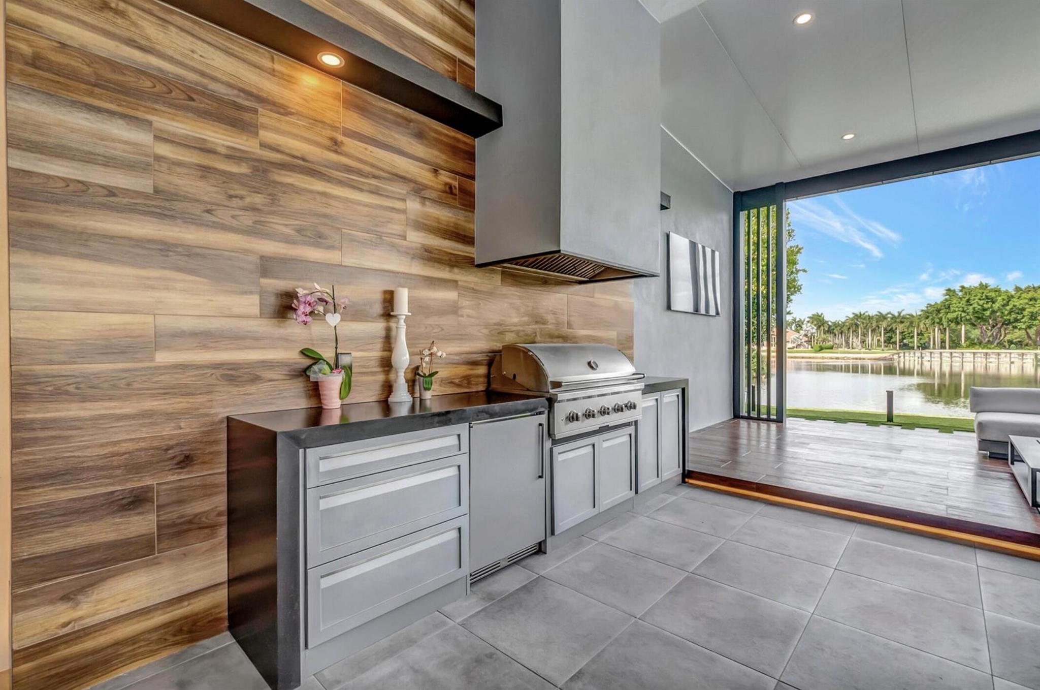 ST ANDREWS COUNTRY CLUB 5 - Residential