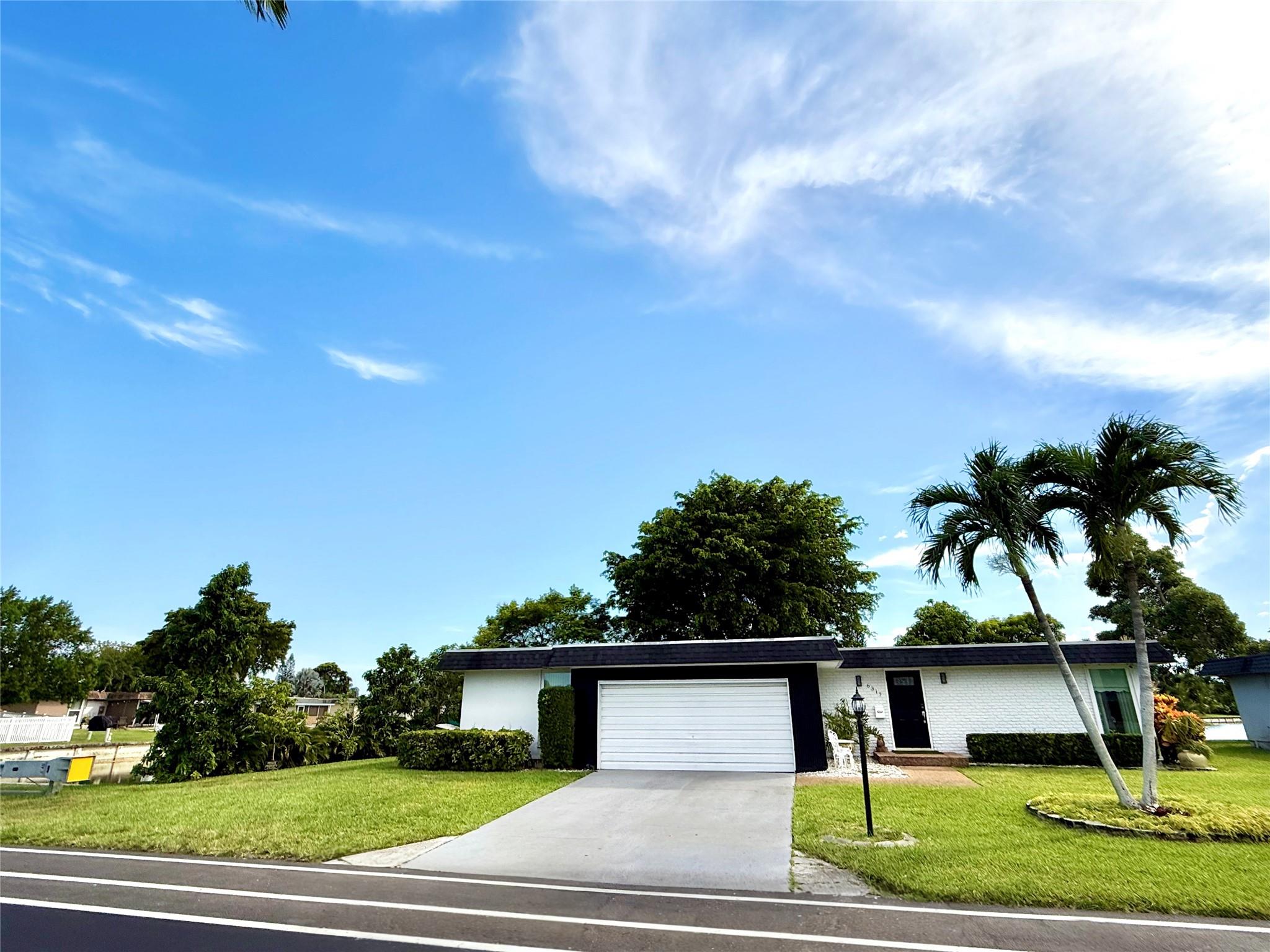 Mainlands Of Tamarac Lake - Residential