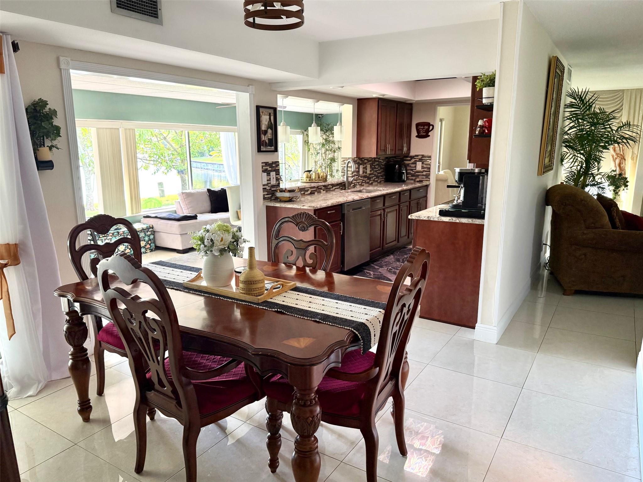 Mainlands Of Tamarac Lake - Residential