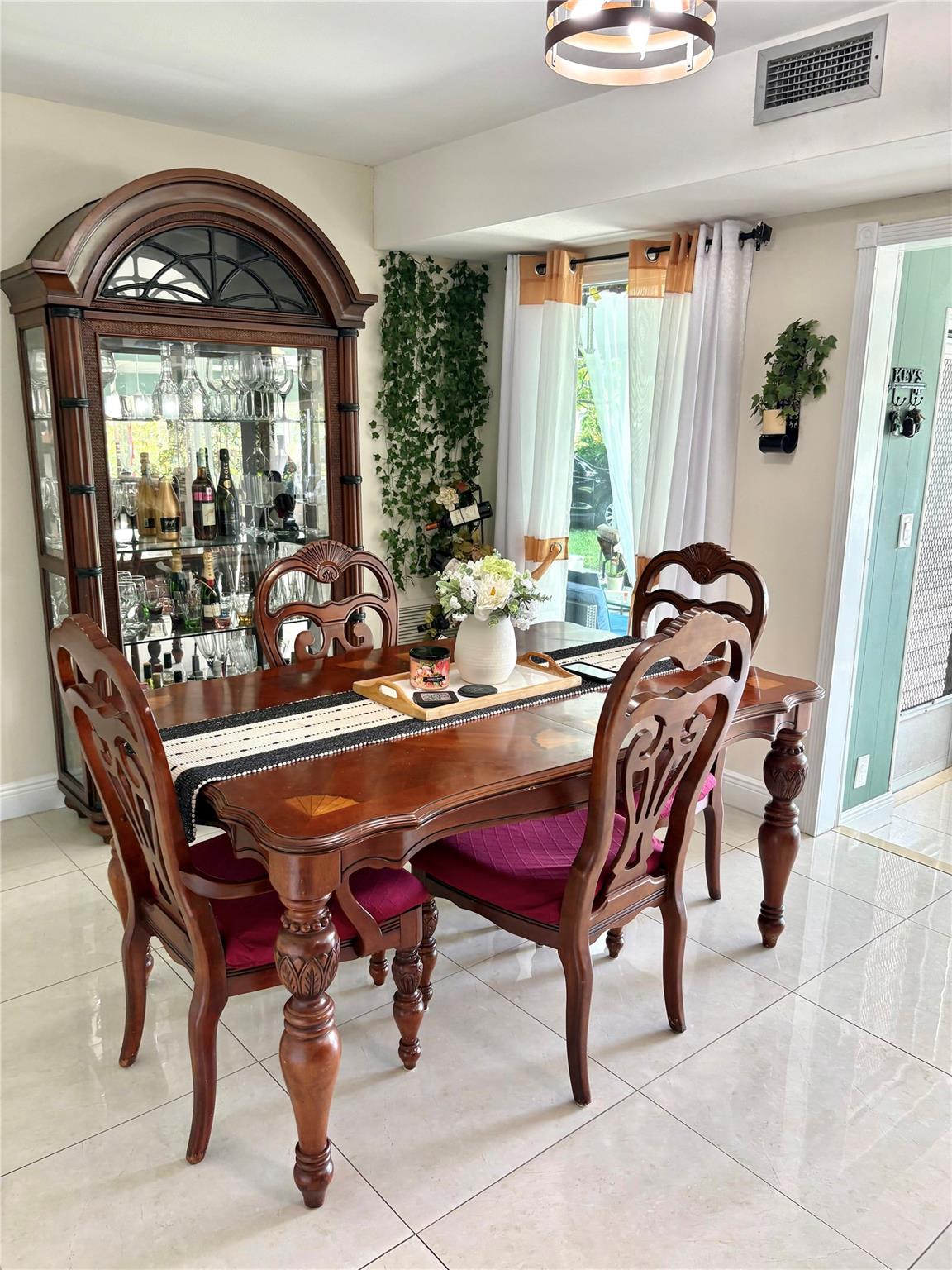 Mainlands Of Tamarac Lake - Residential