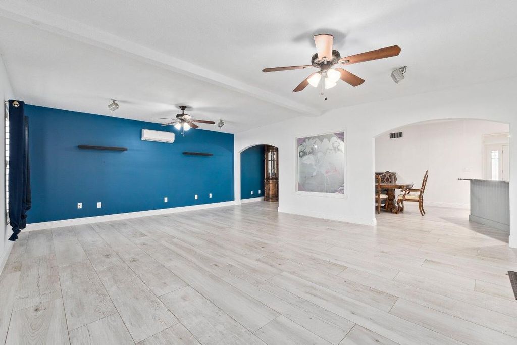 Photo of 113 SE Calmoso Drive, Port Saint Lucie, FL 34983 (MLS # R10937281)