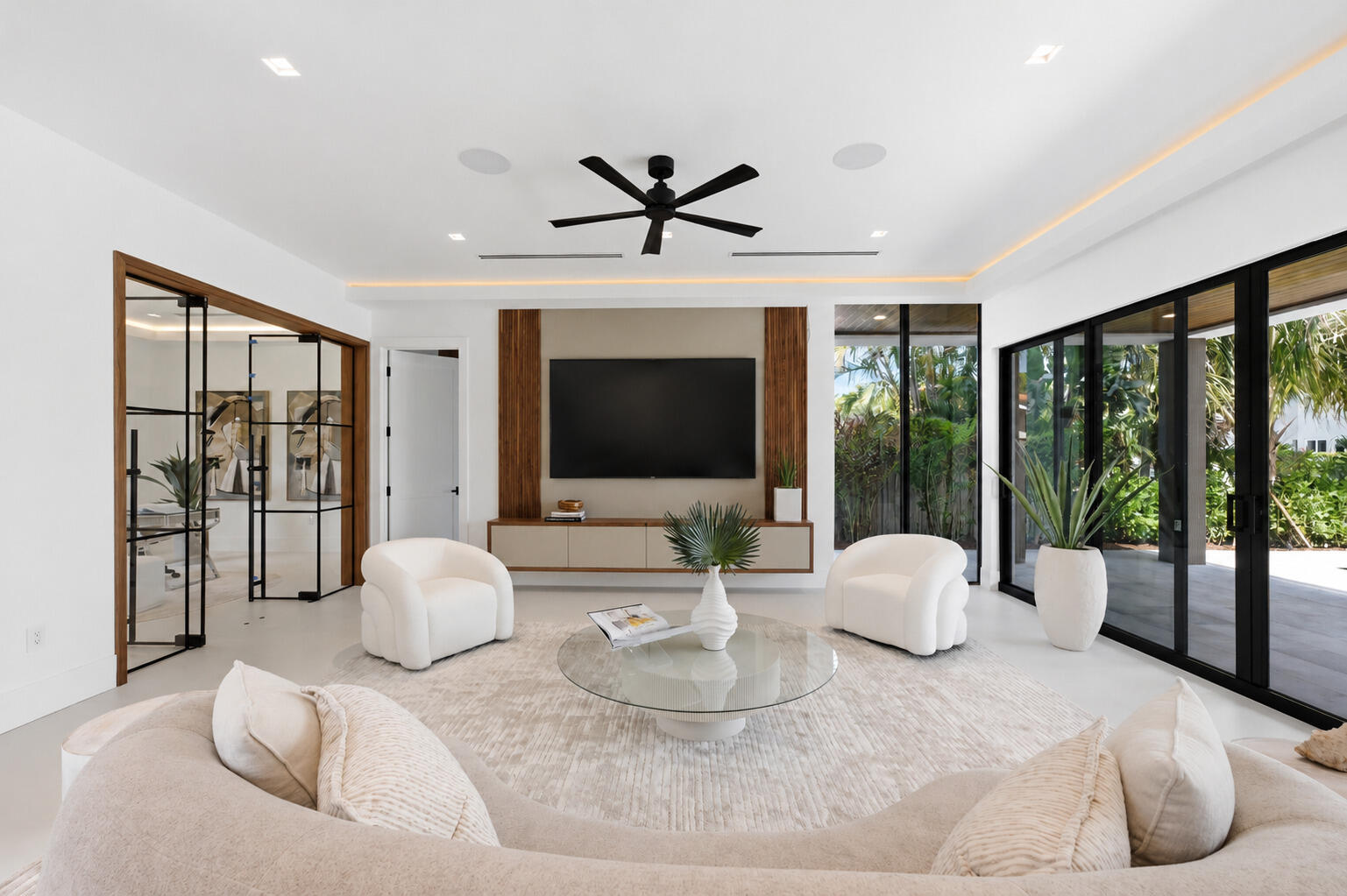 Lighthouse Point - Residential